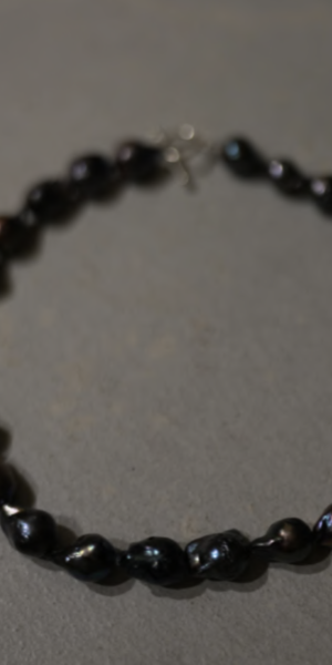 Freshwater baroque pearl
