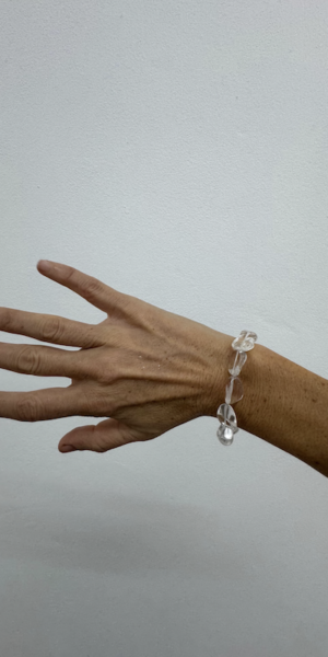 JED - clear quartz necklace