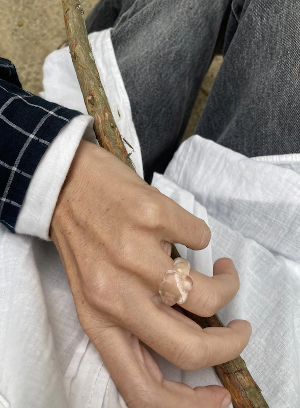 TALK - Clear quartz ring - Clover